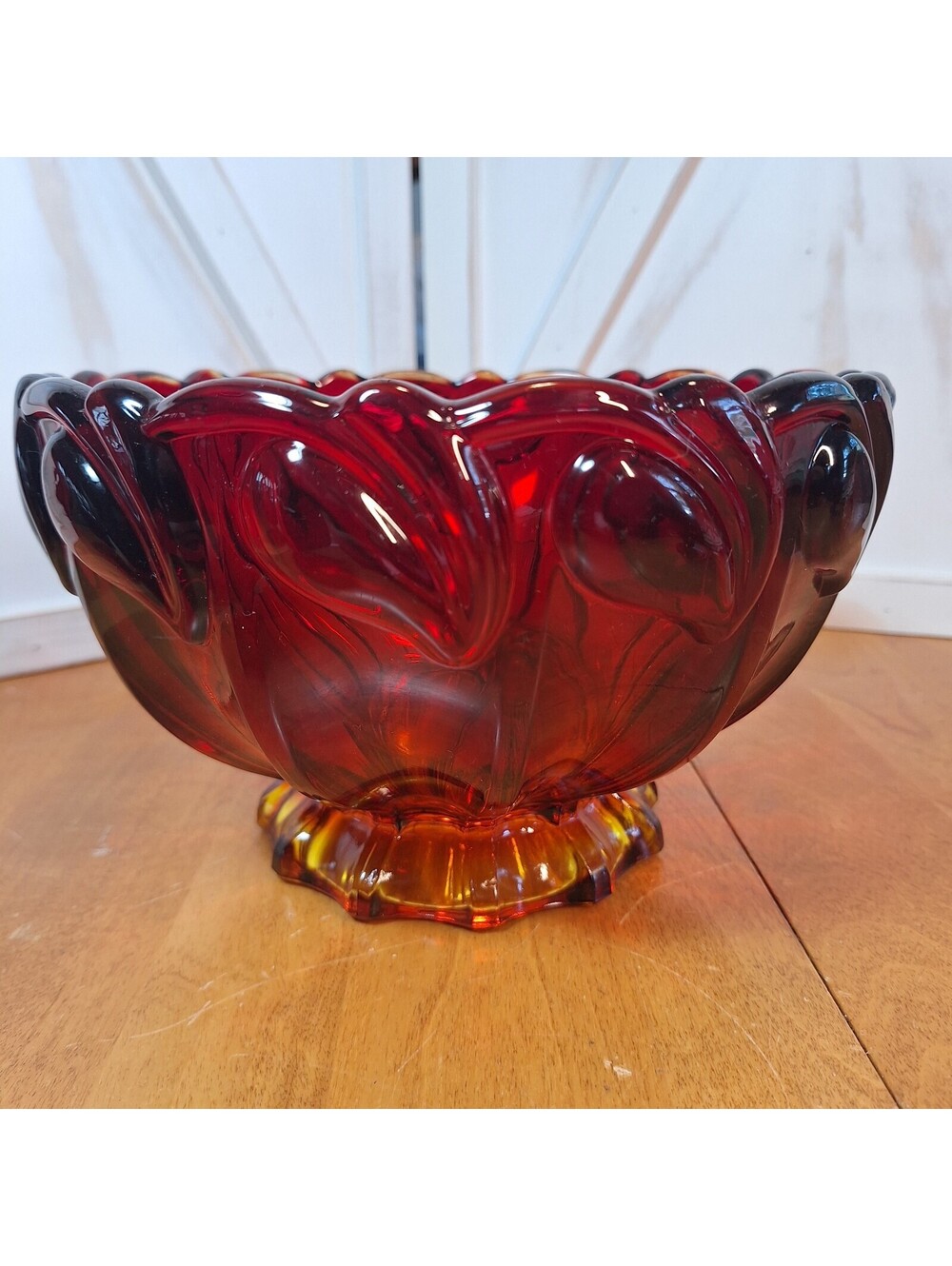 Indiana Glass Tiara Sunset Deep Red Calla Lily Leaf Footed Amberina Bowl 5”T 9”W